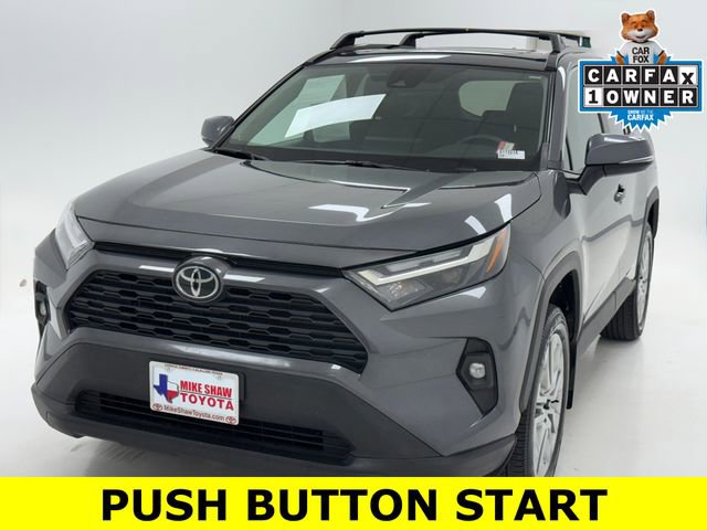 Used 2023 Toyota RAV4 XLE Premium FWD image 4