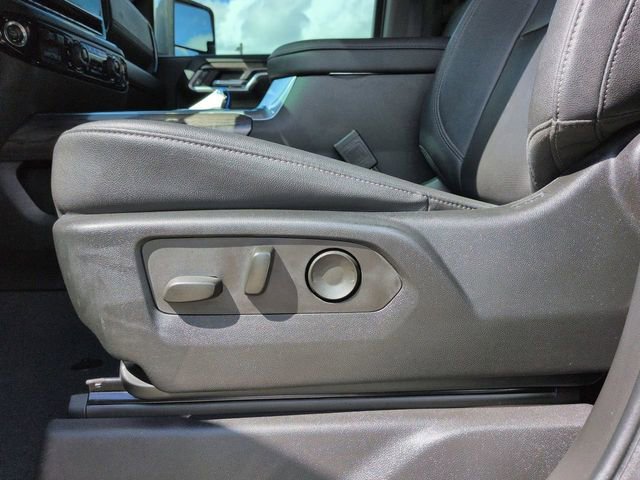 Used 2024 Chevrolet Silverado 2500 LTZ w/ LTZ Convenience Package image 24