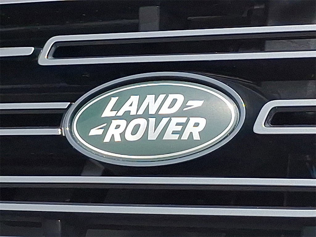New 2025 Land Rover Range Rover SE image 23