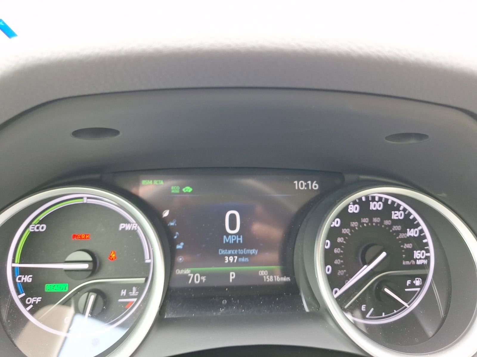 Used 2024 Toyota Camry XLE w/ Cold Weather Package image 18