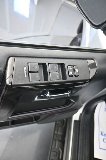 Used 2024 Toyota 4Runner TRD Off-Road image 11