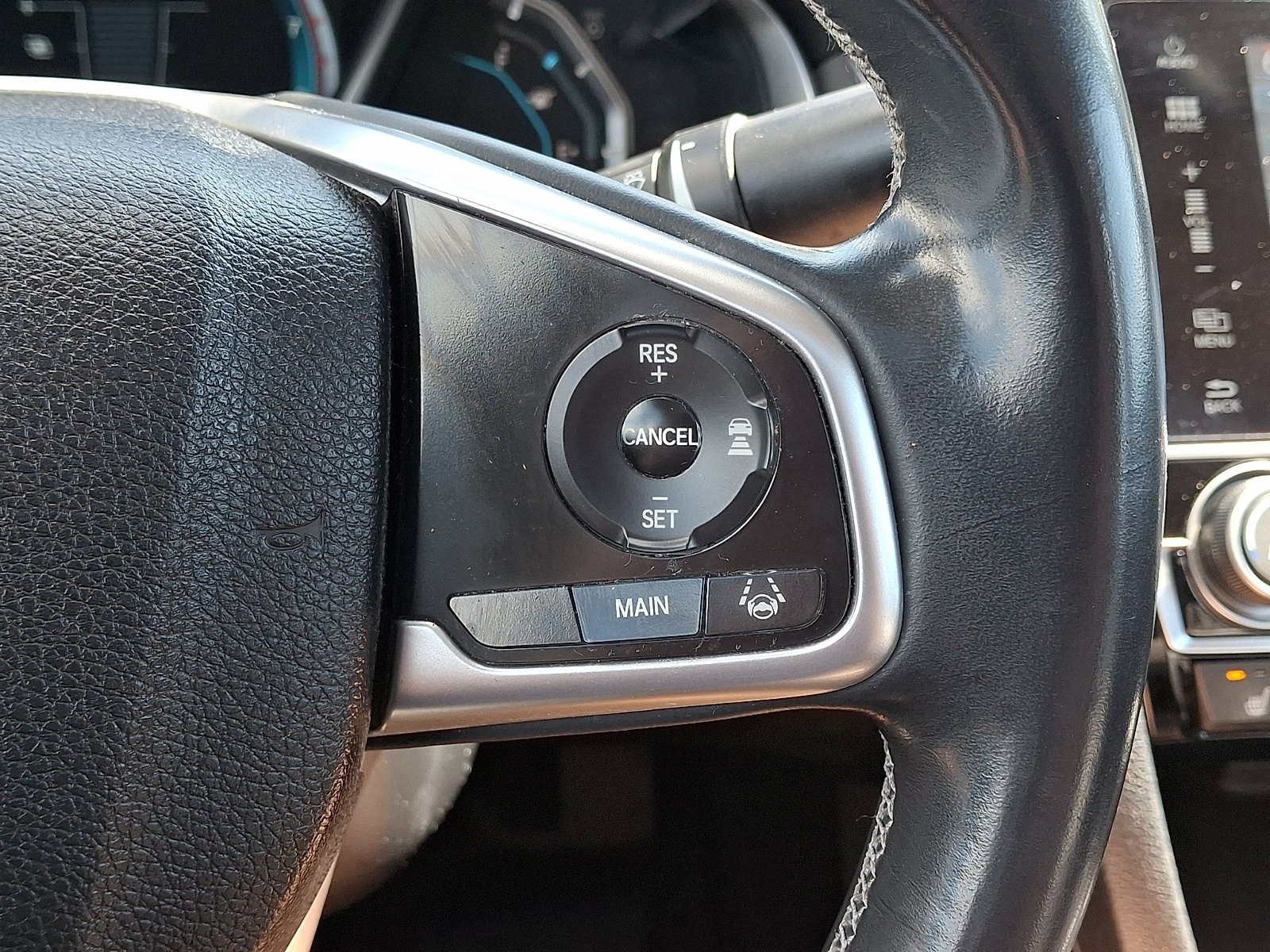 Used 2017 Honda Civic Touring image 22
