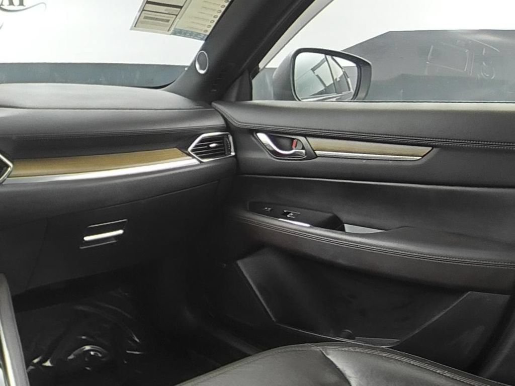 Used 2020 MAZDA CX-5 Signature AWD/4WD image 15