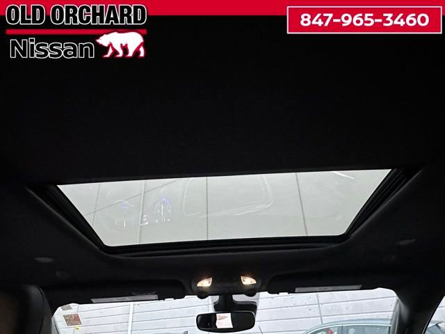 Used 2026 Chrysler Pacifica Limited FWD image 15