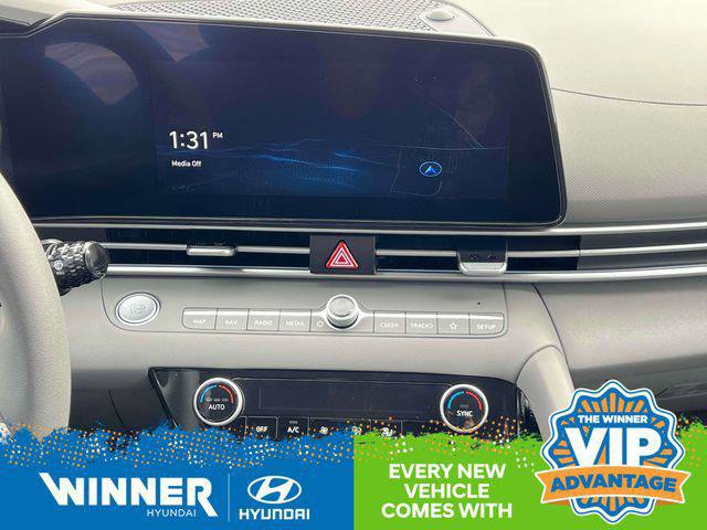 New 2025 Hyundai Elantra Blue image 20