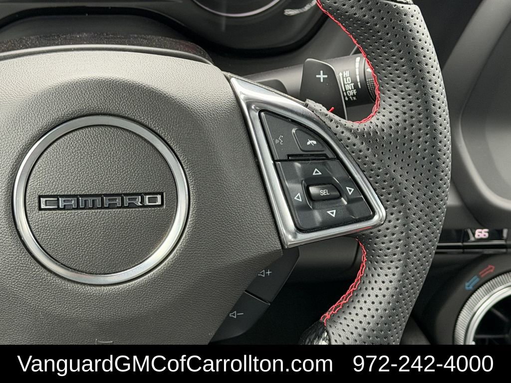 Used 2023 Chevrolet Camaro LT RWD image 15