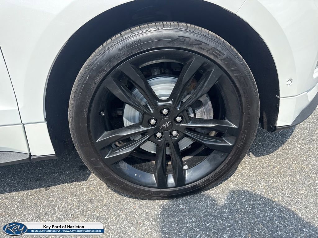 Used 2022 Ford Edge ST w/ Equipment Group 401A AWD/4WD image 10