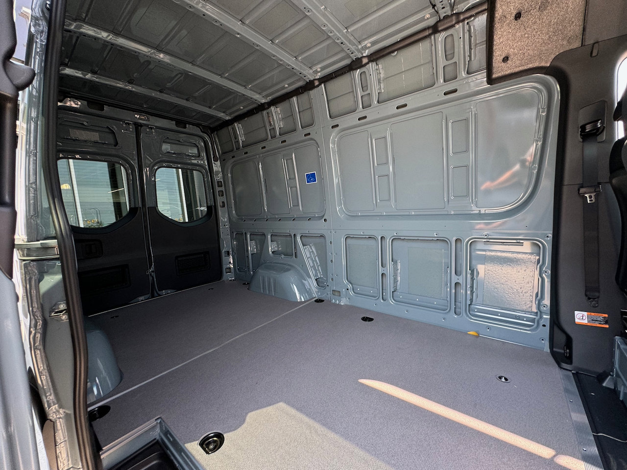 Used 2024 Mercedes-Benz Sprinter 144 Cargo image 27