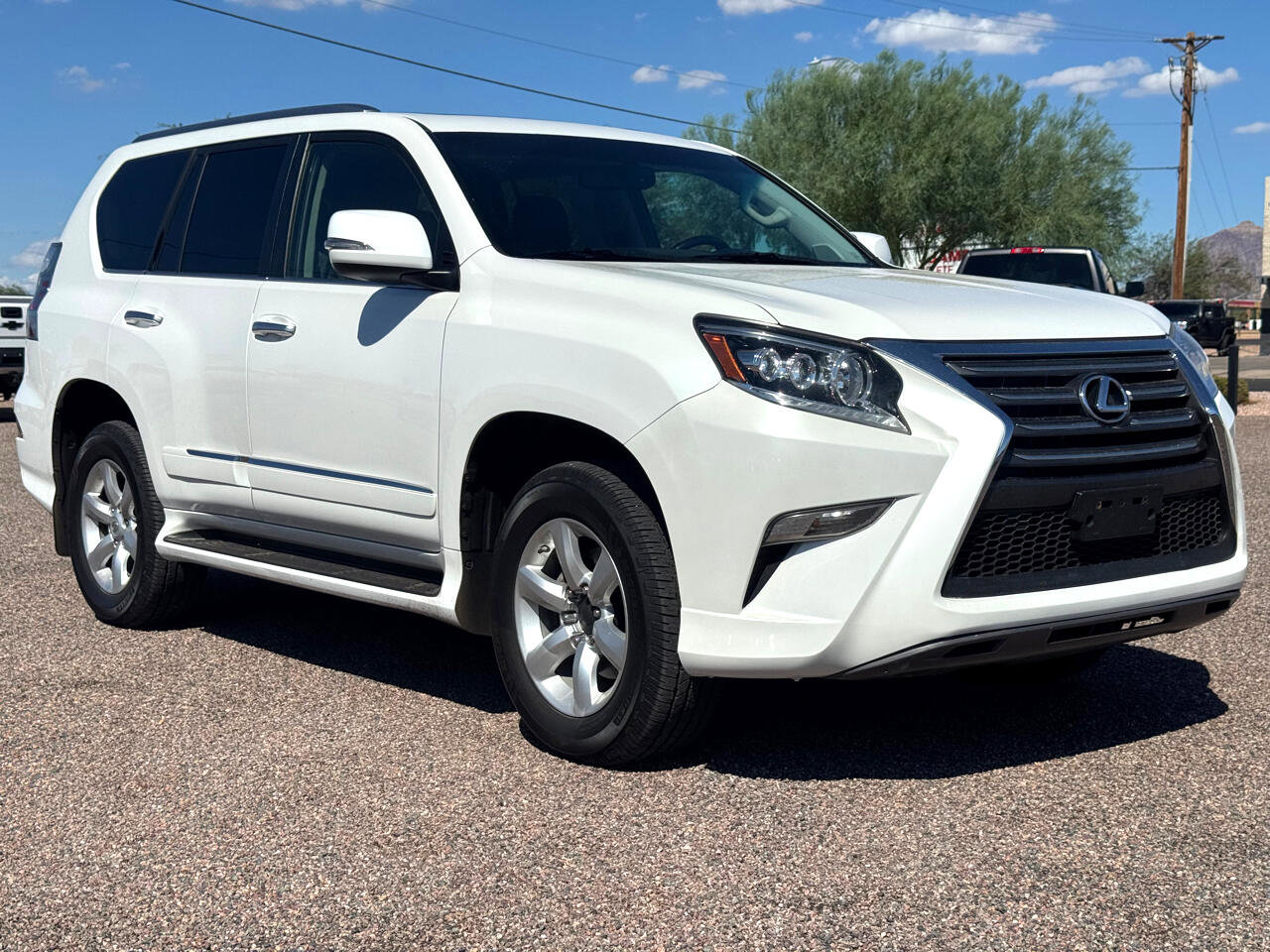 Used 2017 Lexus GX 460 image 9