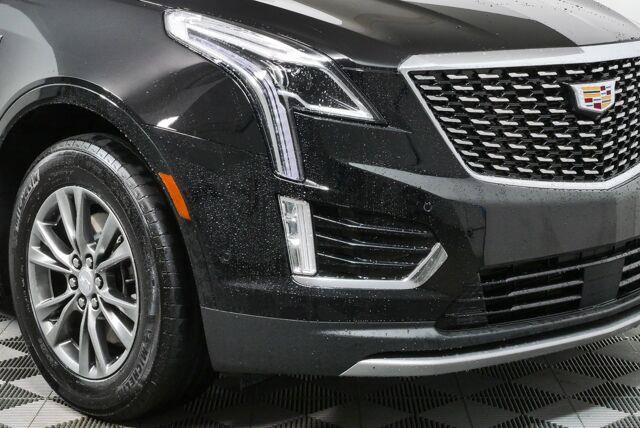 Certified 2023 Cadillac XT5 Premium Luxury w/ Technology Package FWD image 9