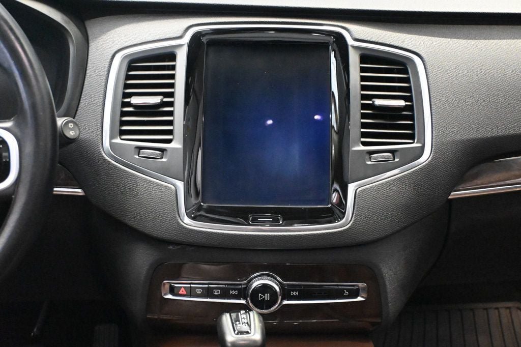Used 2019 Volvo XC90 T6 Momentum w/ Advanced Package AWD/4WD image 11