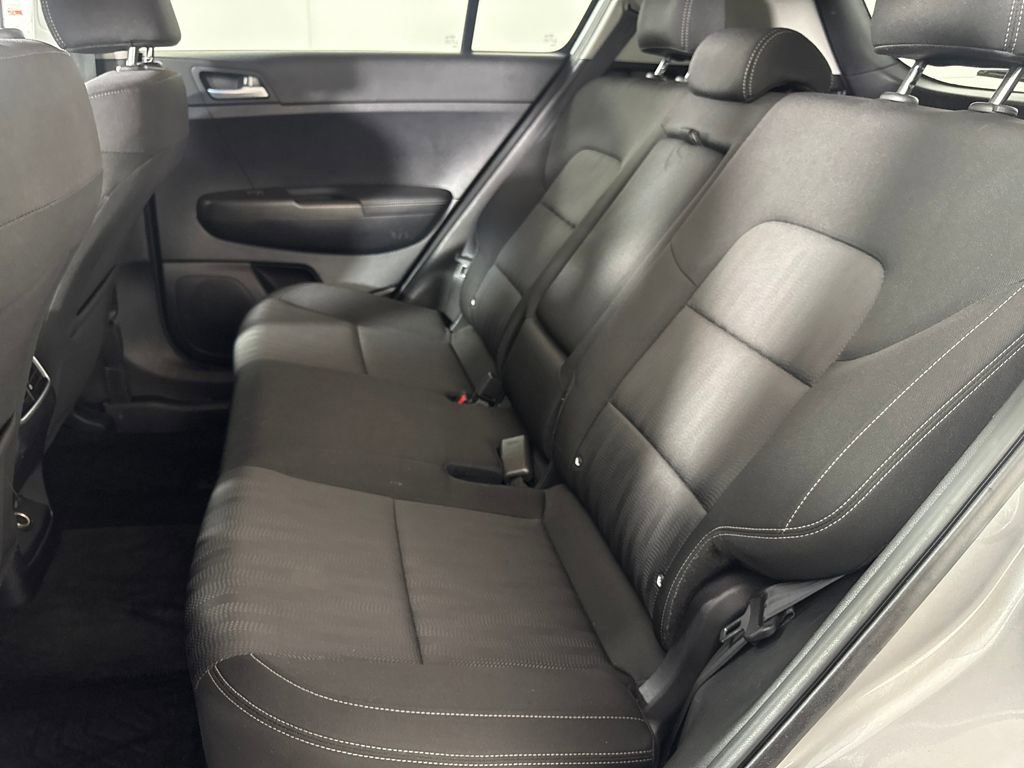Used 2021 Kia Sportage LX image 13