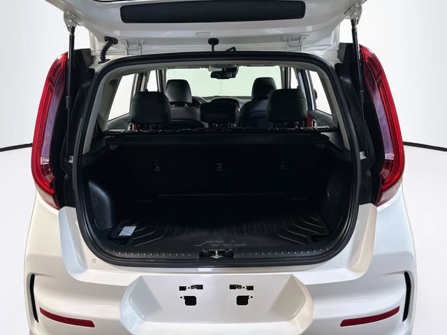 Used 2021 Kia Soul Turbo FWD image 21