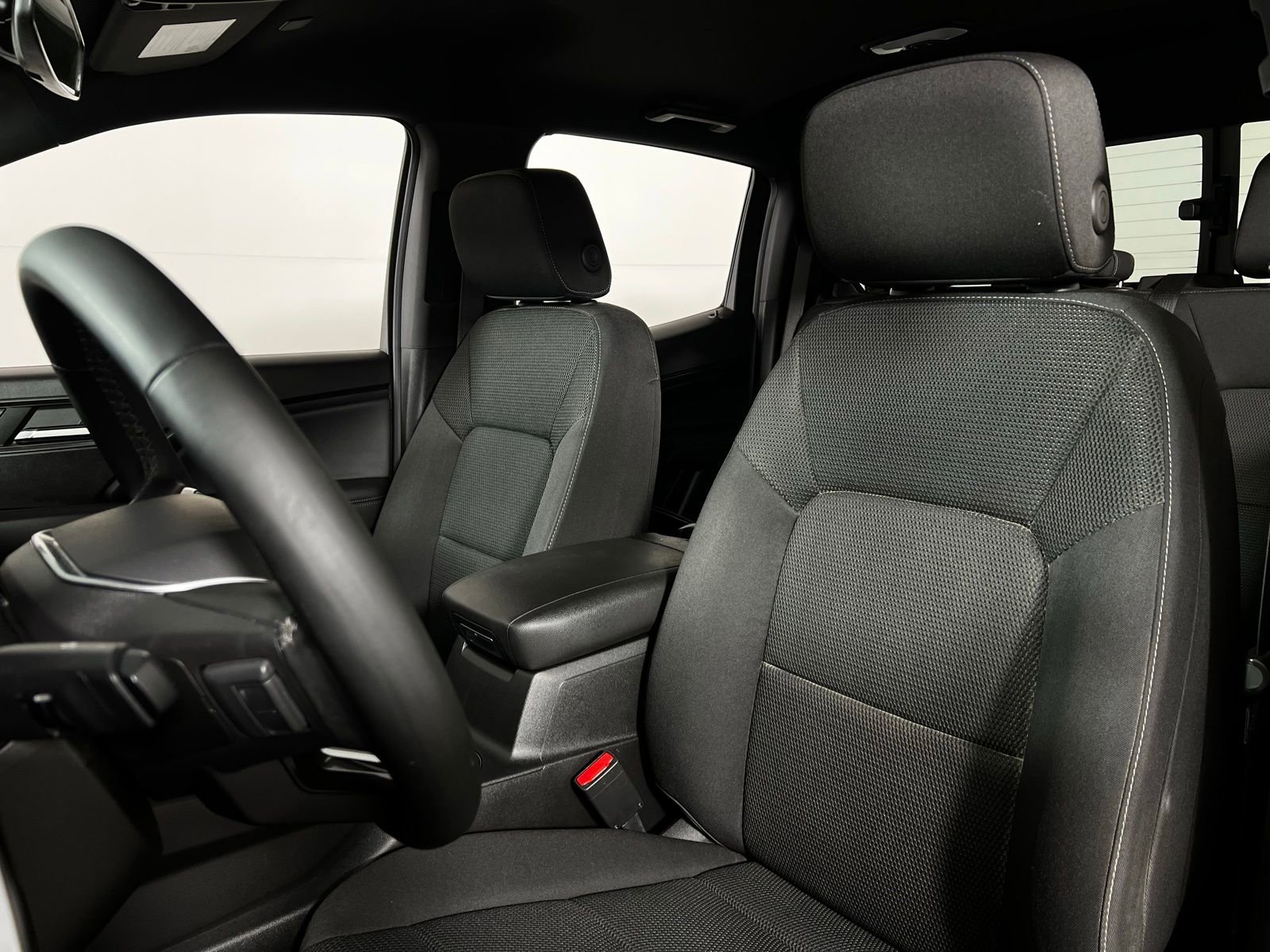 Used 2023 Chevrolet Colorado LT w/ LT Convenience Package RWD image 13