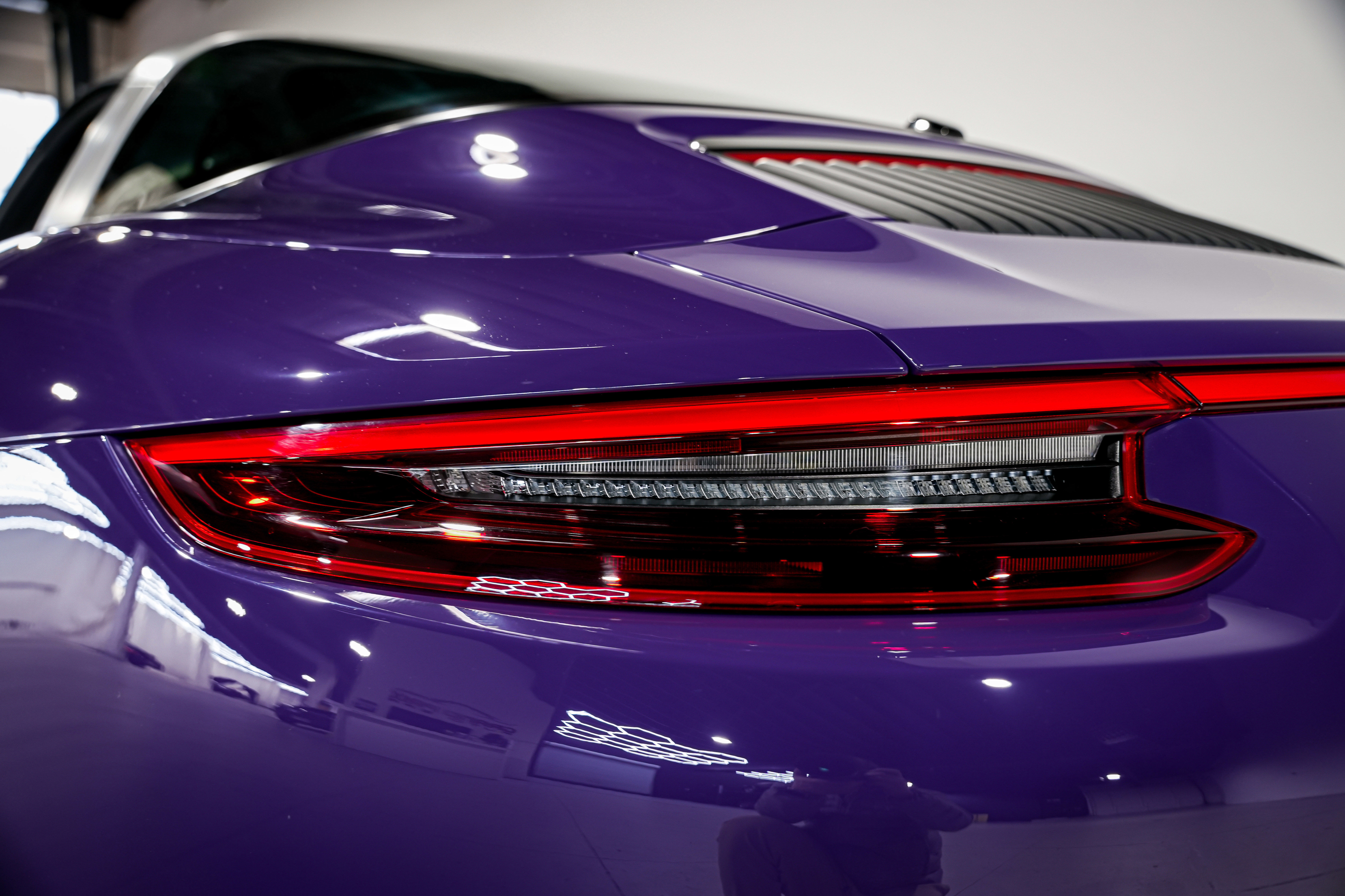 Used 2018 Porsche 911 Targa 4 GTS image 33