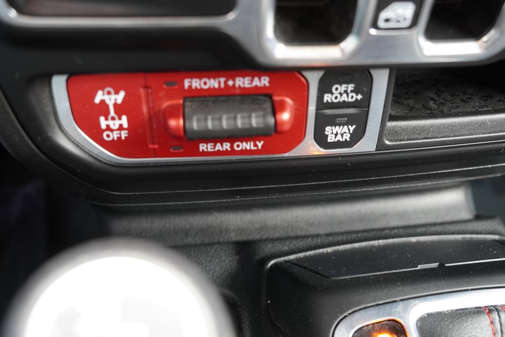 Used 2022 Jeep Wrangler Unlimited Rubicon AWD/4WD image 30