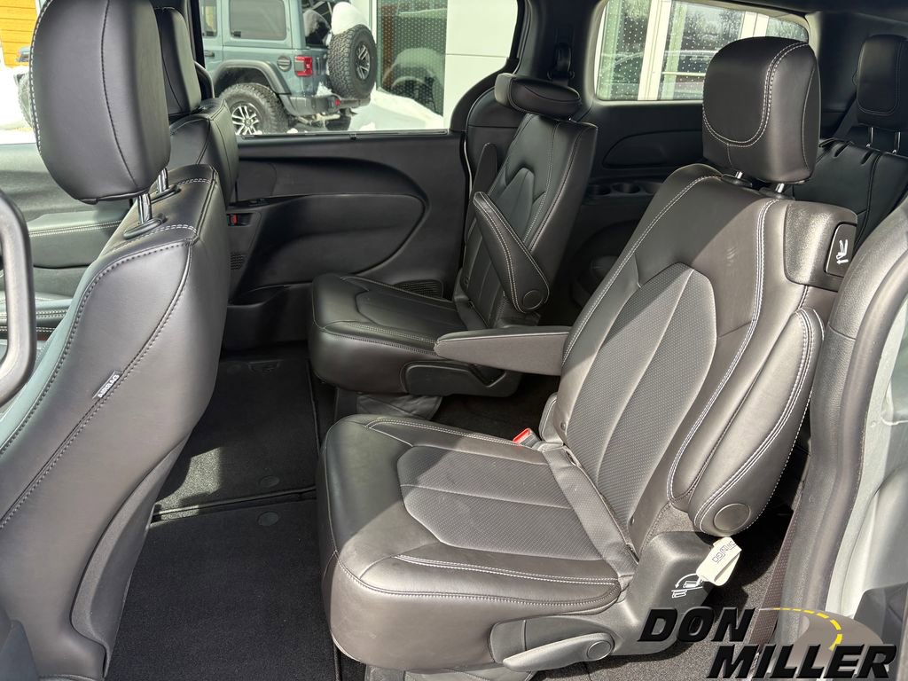 New 2026 Chrysler Pacifica Select image 28