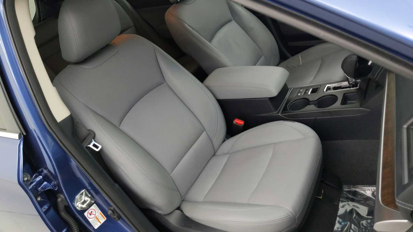 Used 2019 Subaru Outback 2.5i Limited AWD/4WD image 25