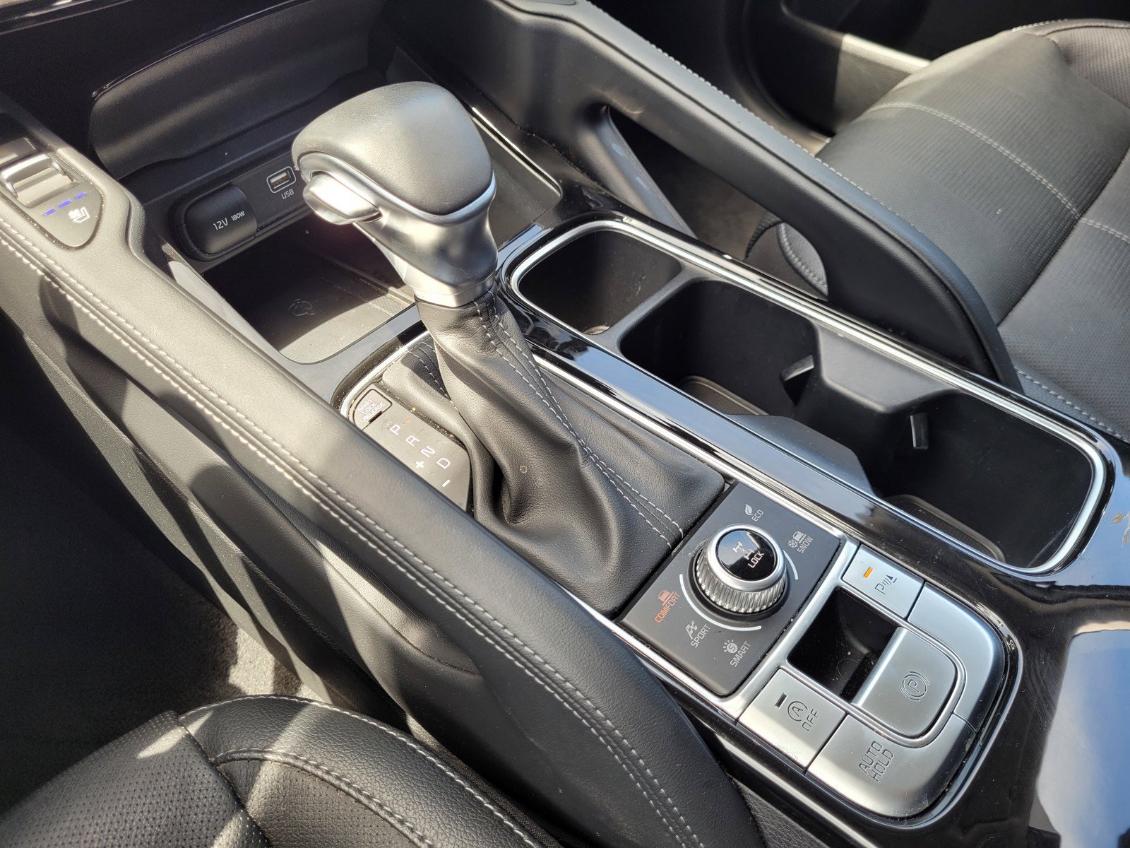 Used 2023 Kia Telluride EX AWD/4WD image 16
