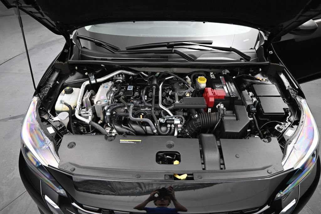 Used 2025 Nissan Sentra SV FWD image 19
