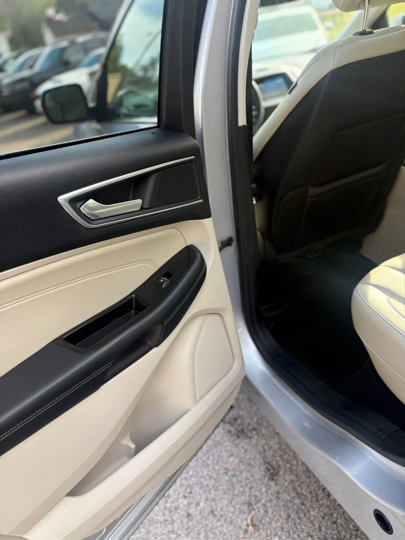 Used 2018 Ford Edge Titanium w/ Equipment Group 301A FWD image 45