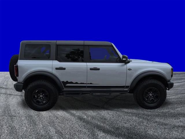 Certified 2023 Ford Bronco Wildtrak AWD/4WD image 3