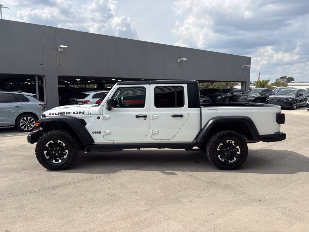 Used 2026 Jeep Gladiator Rubicon AWD/4WD image 13