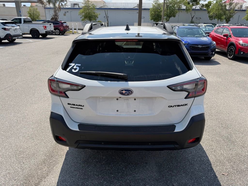 Used 2025 Subaru Outback Onyx Edition w/ Popular Package #2 AWD/4WD image 6