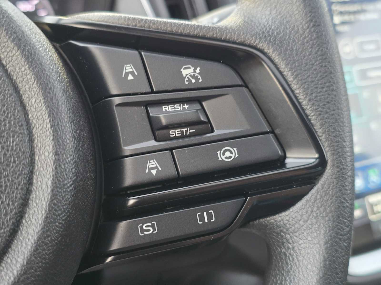 Used 2024 Subaru Crosstrek 2.0i Premium image 36