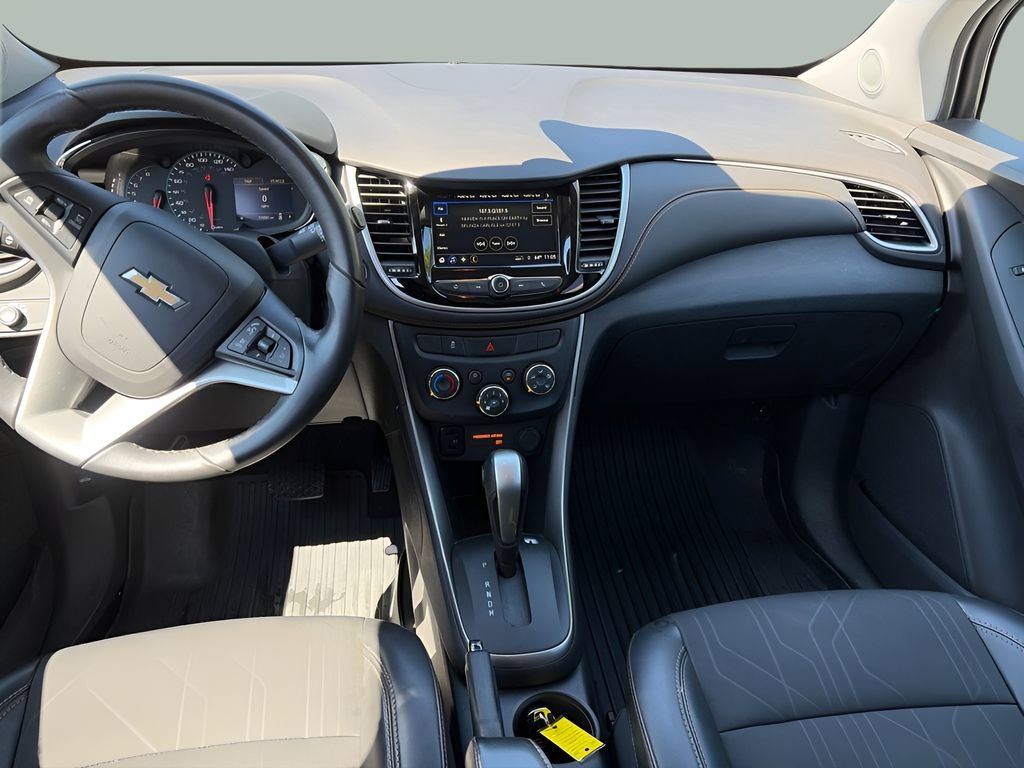 Used 2018 Chevrolet Trax LT w/ Driver Confidence Package AWD/4WD image 14