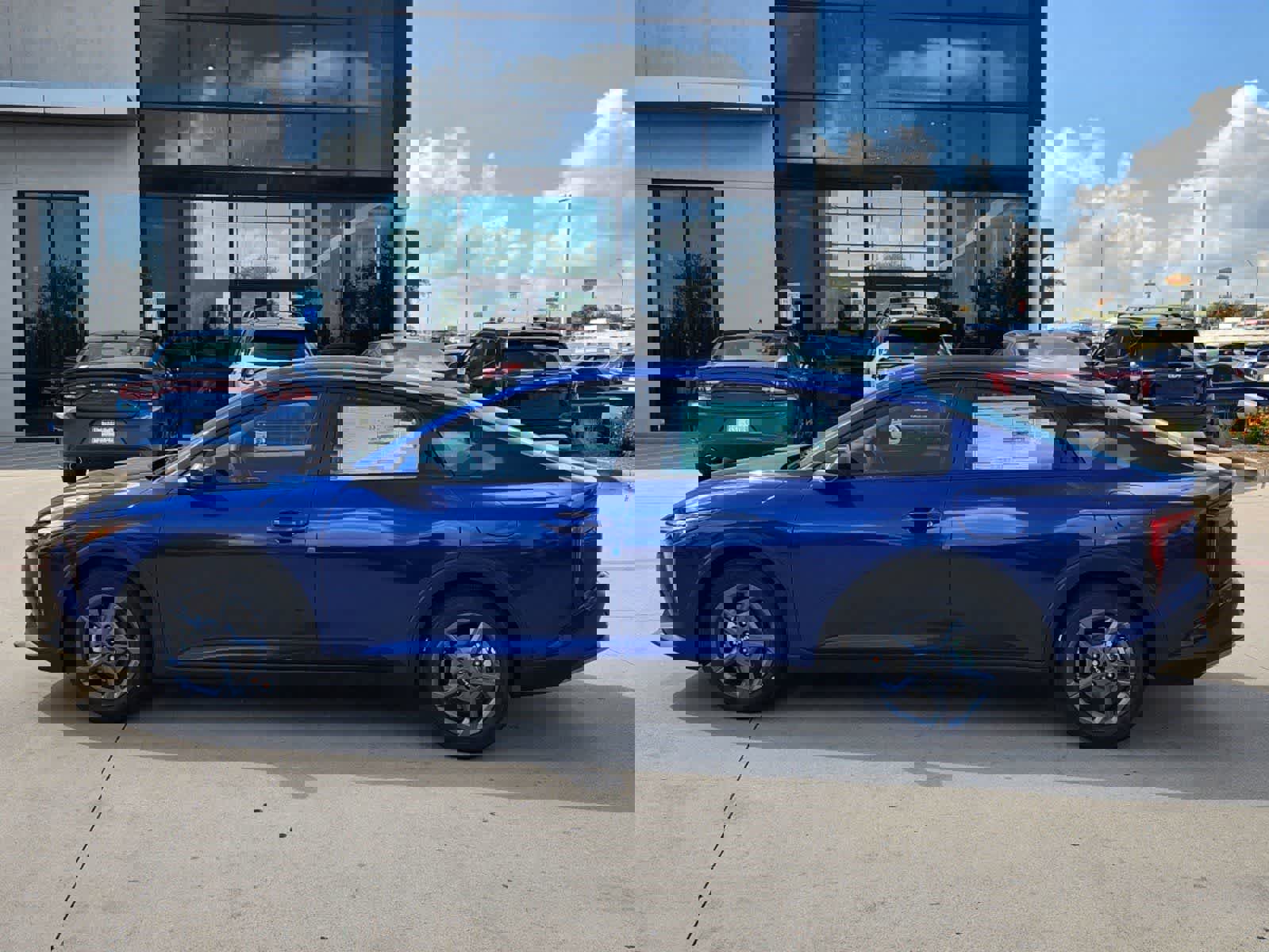 Certified 2025 Kia K4 LXS image 3