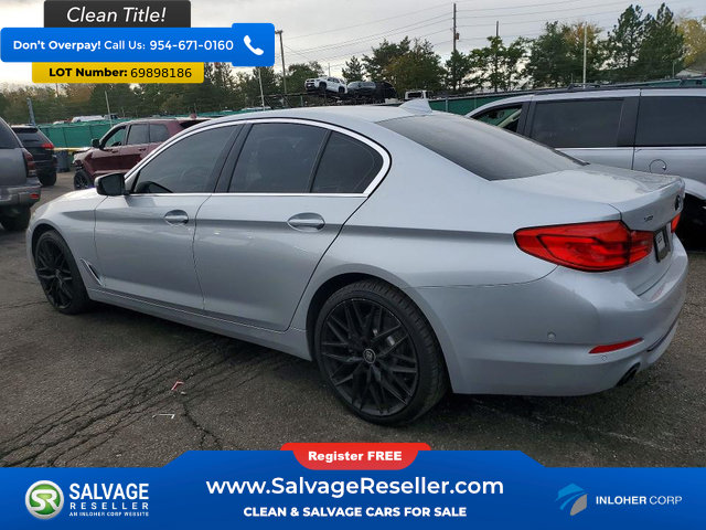Used 2020 BMW 530i xDrive w/ Convenience Package AWD/4WD image 3