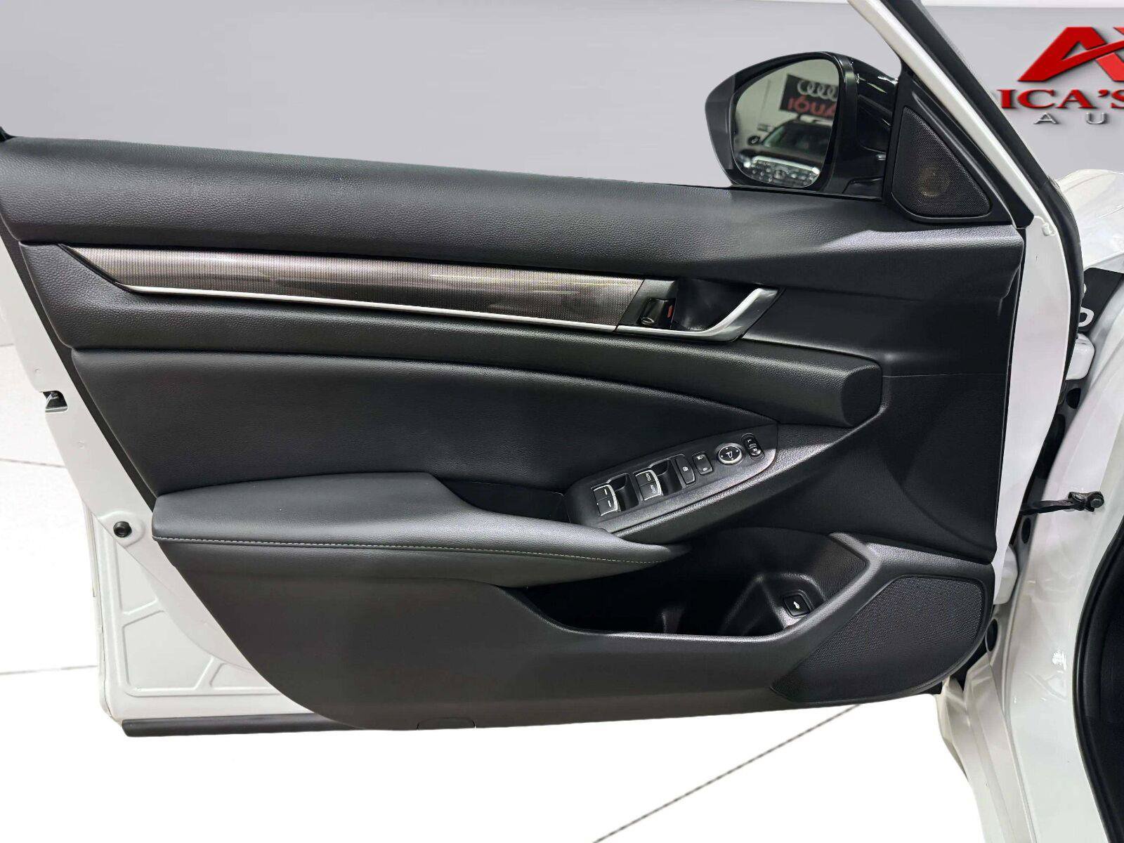 Used 2022 Honda Accord Sport image 22