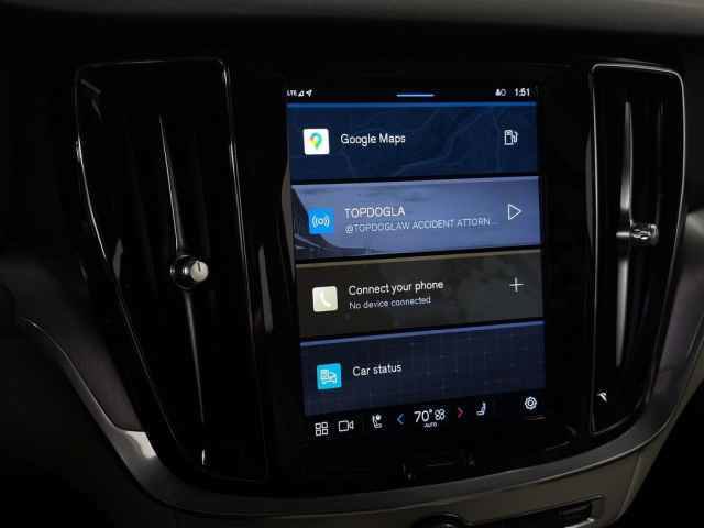 Used 2023 Volvo S60 B5 Core w/ Climate Package image 22