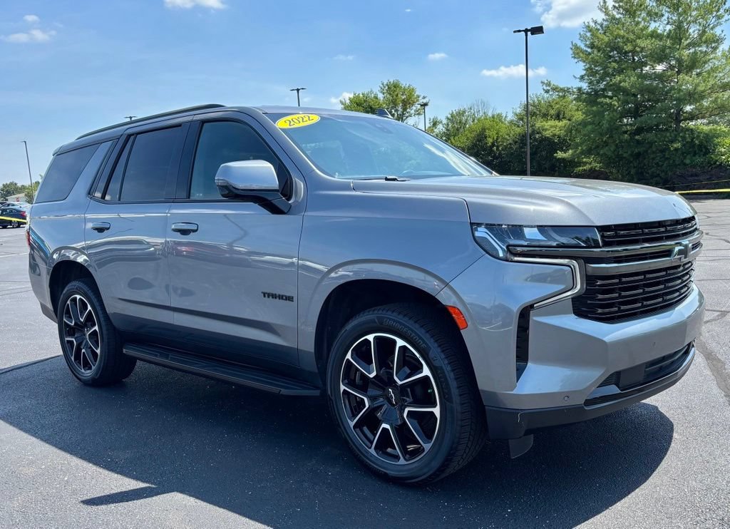 Used 2022 Chevrolet Tahoe RST w/ Luxury Package AWD/4WD image 9