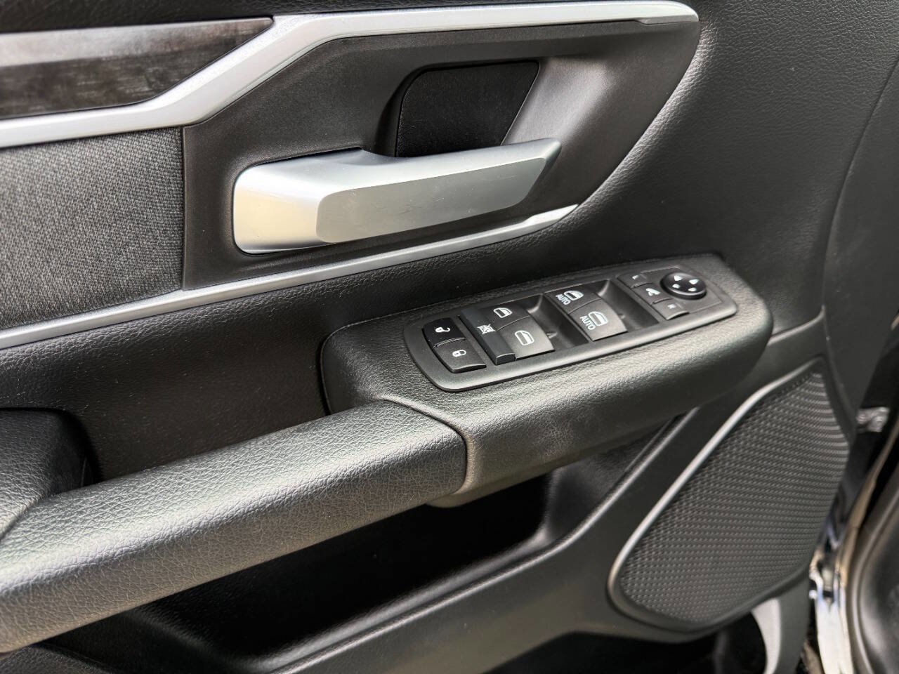 Used 2020 RAM 1500 Big Horn image 30