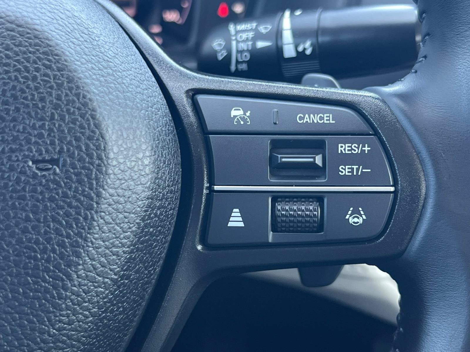 Used 2023 Honda Accord EX-L image 10