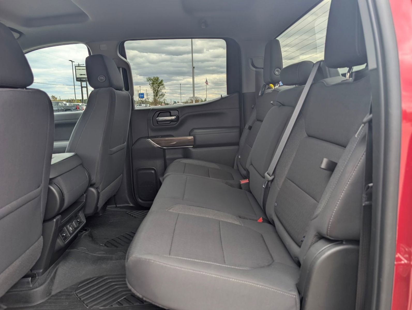 Used 2022 Chevrolet Silverado 1500 RST AWD/4WD image 23