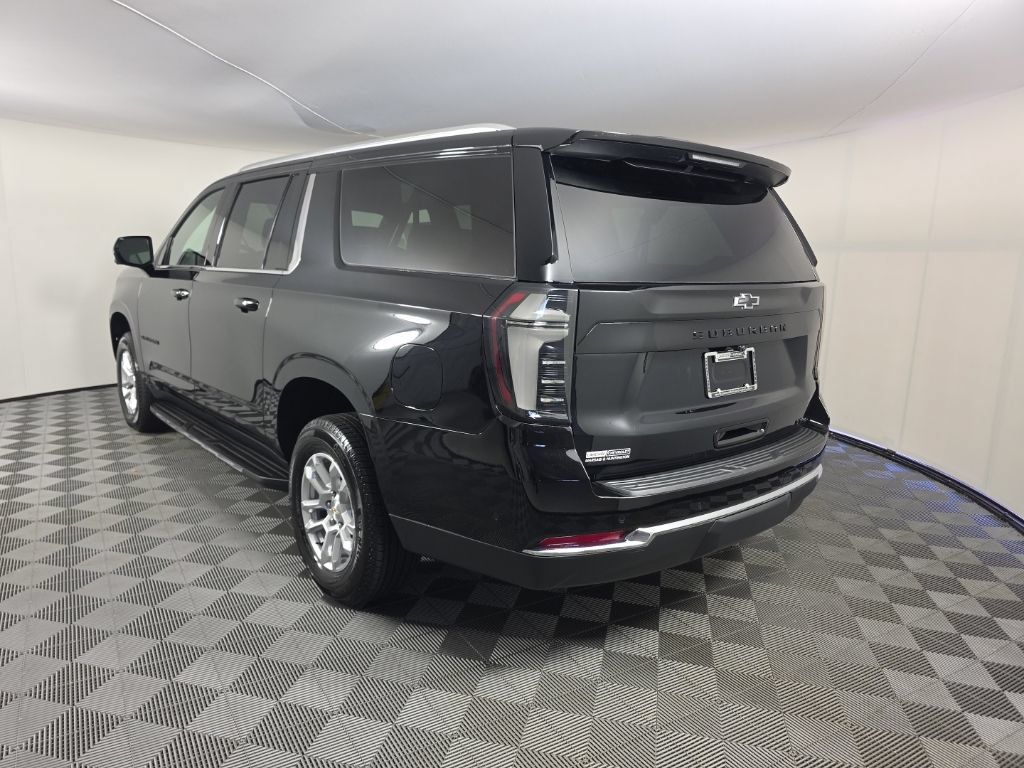 New 2026 Chevrolet Suburban LT w/ Comfort Package AWD/4WD image 3