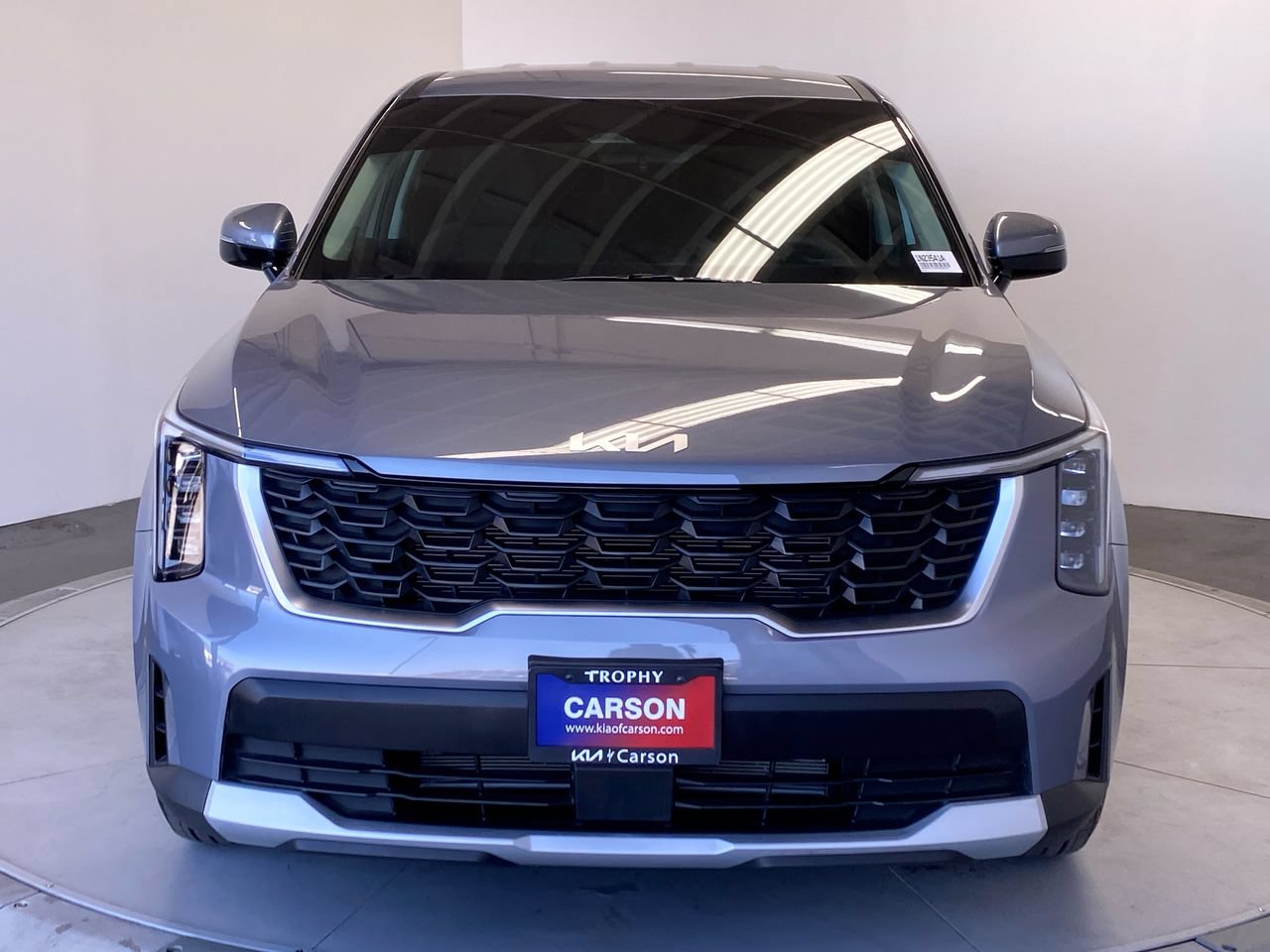 Certified 2025 Kia Sorento LX FWD image 8