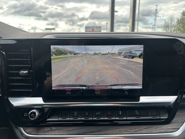 New 2025 GMC Sierra 2500 SLT w/ SLT Convenience Package image 28