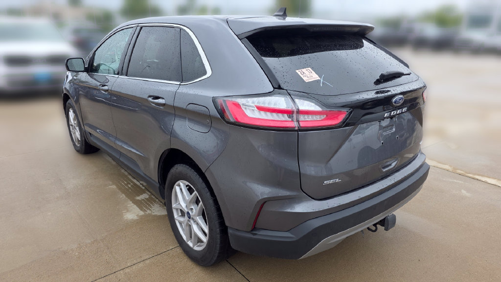Used 2022 Ford Edge SEL w/ Convenience Package AWD/4WD image 3