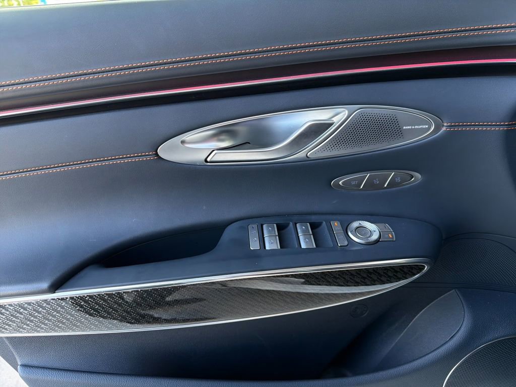 Used 2026 Genesis GV70 3.5T Sport Prestige AWD/4WD image 12