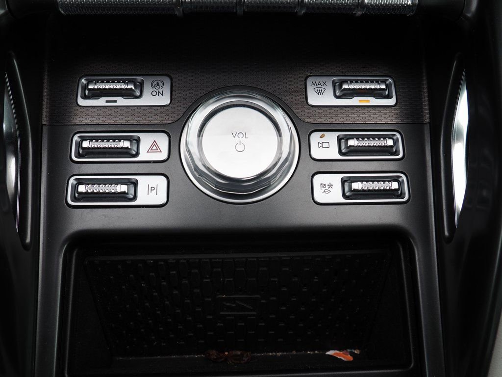 Used 2025 Lincoln Nautilus Premier image 30