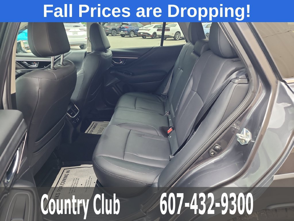 Used 2025 Subaru Outback Limited AWD/4WD image 25