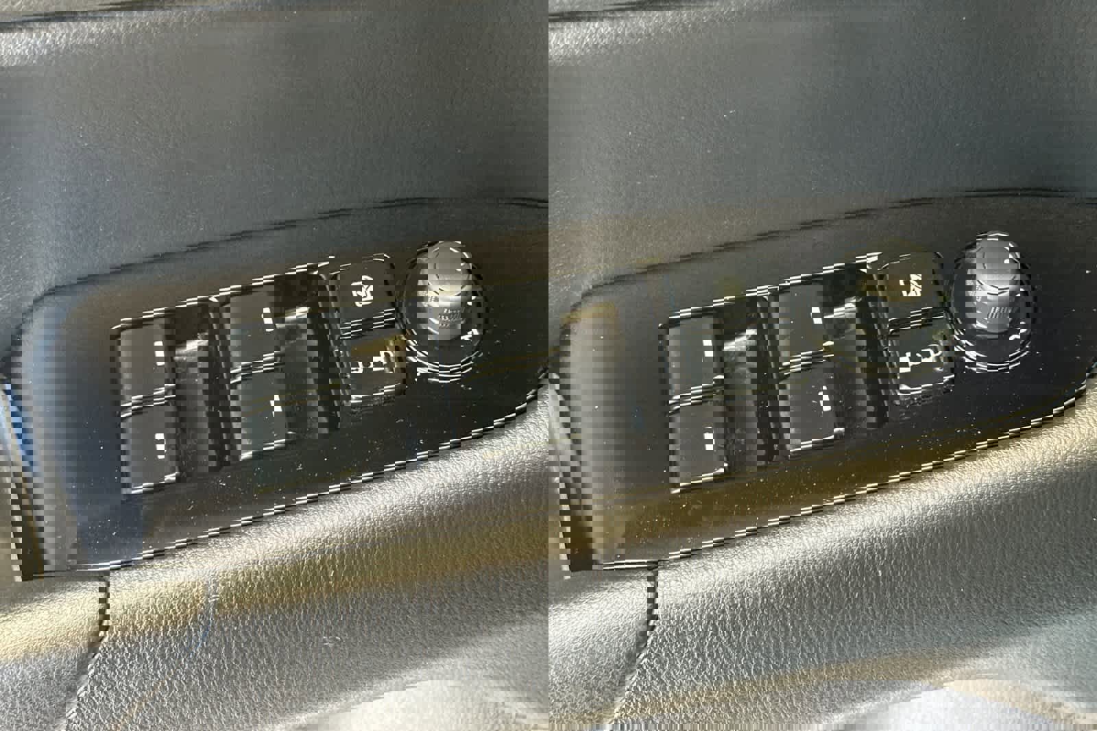 Used 2019 MAZDA CX-5 Touring image 13