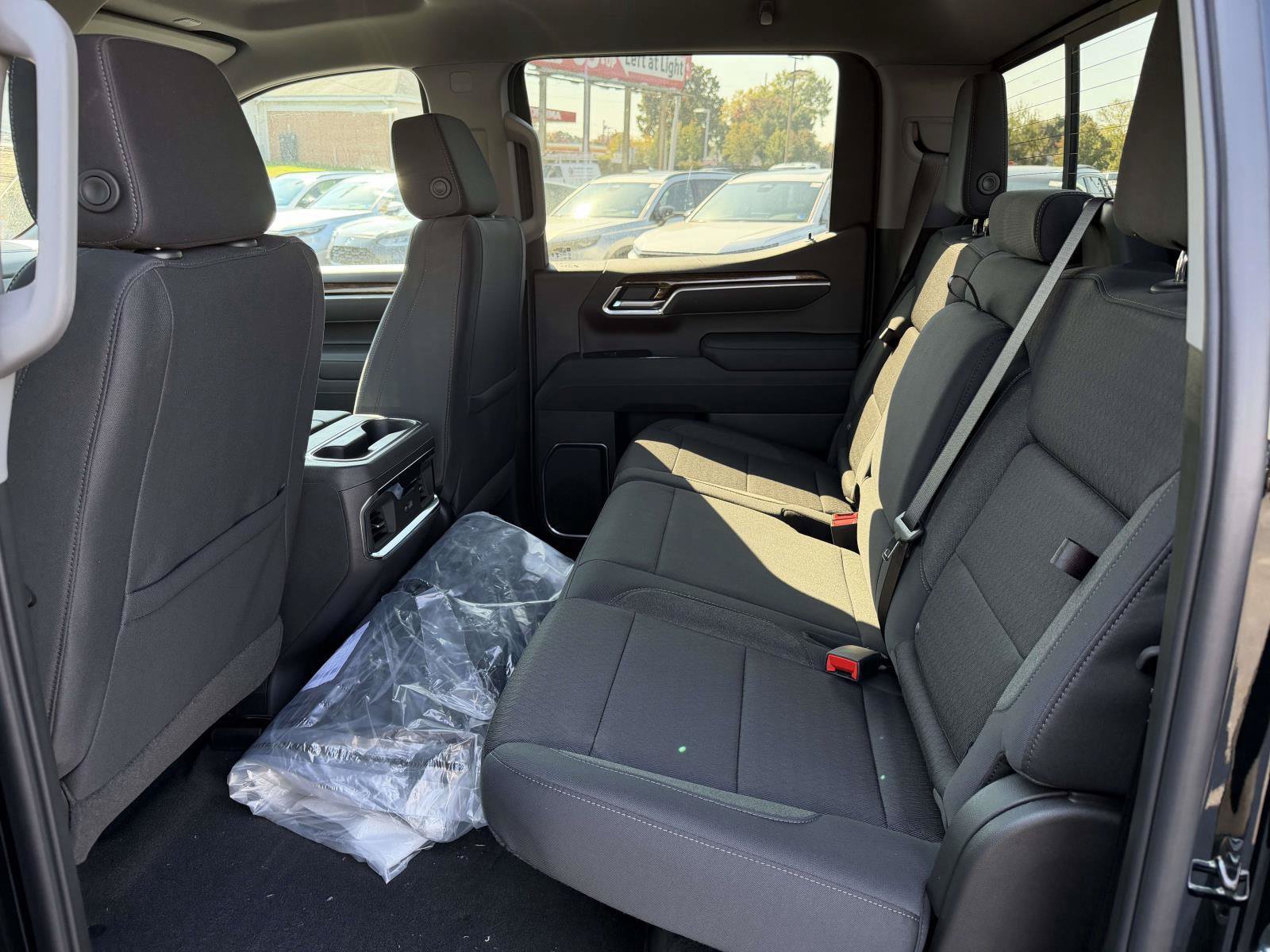 New 2026 GMC Sierra 1500 Elevation w/ Preferred Package AWD/4WD image 9