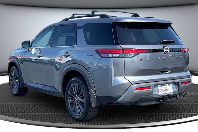 New 2026 Nissan Pathfinder SL FWD image 3