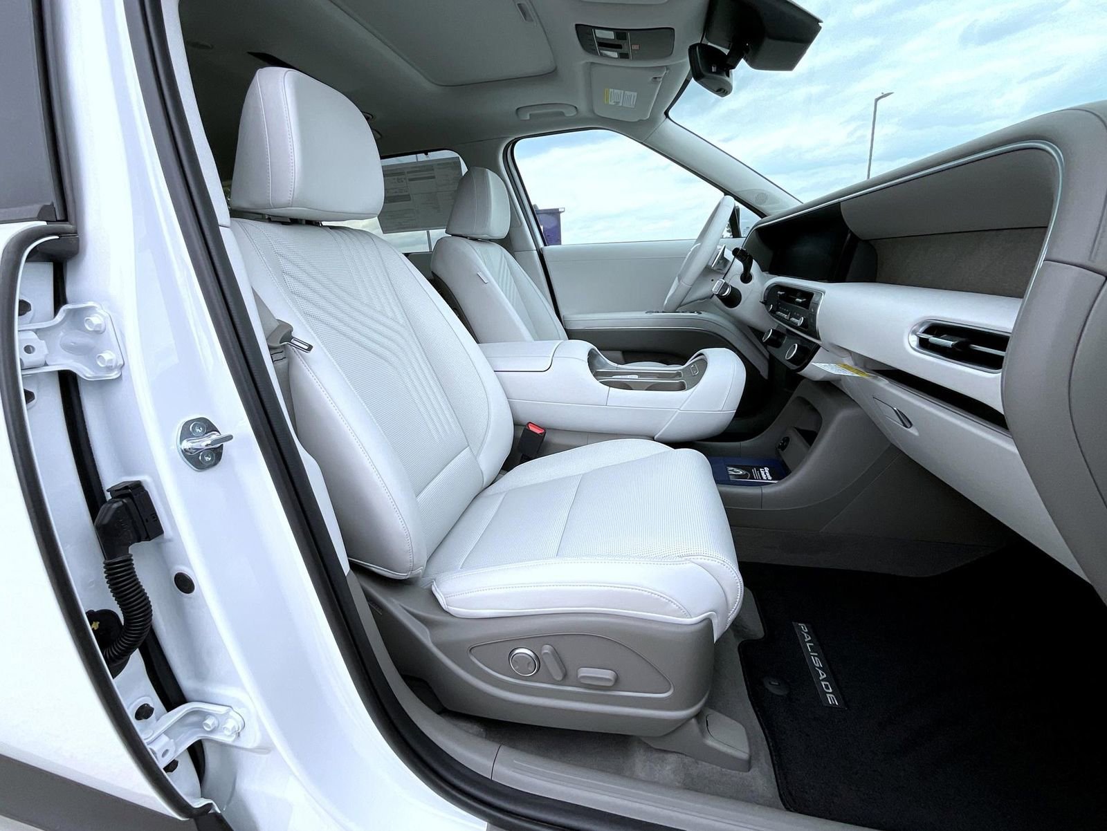 New 2026 Hyundai Palisade SEL Premium AWD/4WD image 16