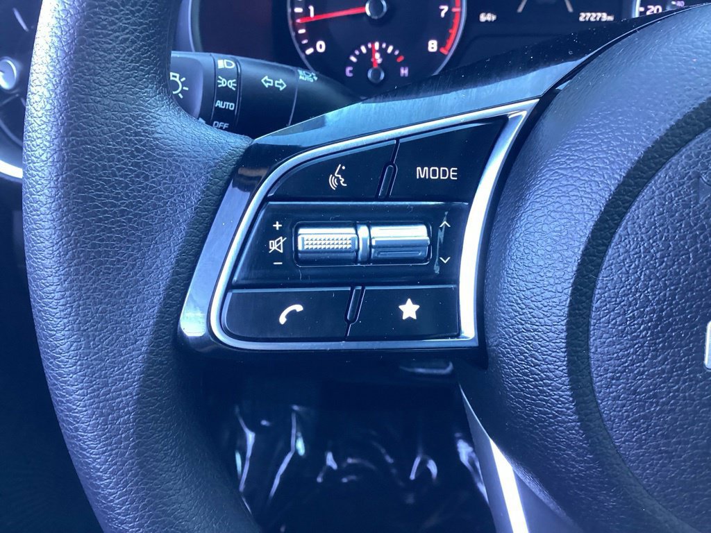 Used 2023 Kia Forte LXS w/ LXS Technology Package FWD image 18